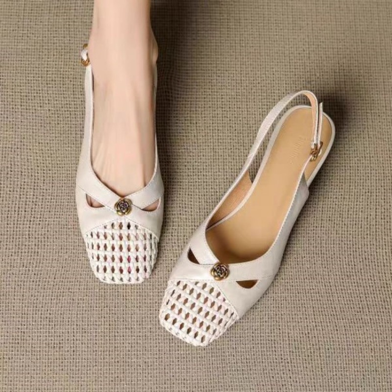 Women Shoes With Heels - Women's French-style closed-toe sandals, chunky heel,